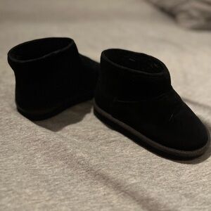 Gap slip on boots
